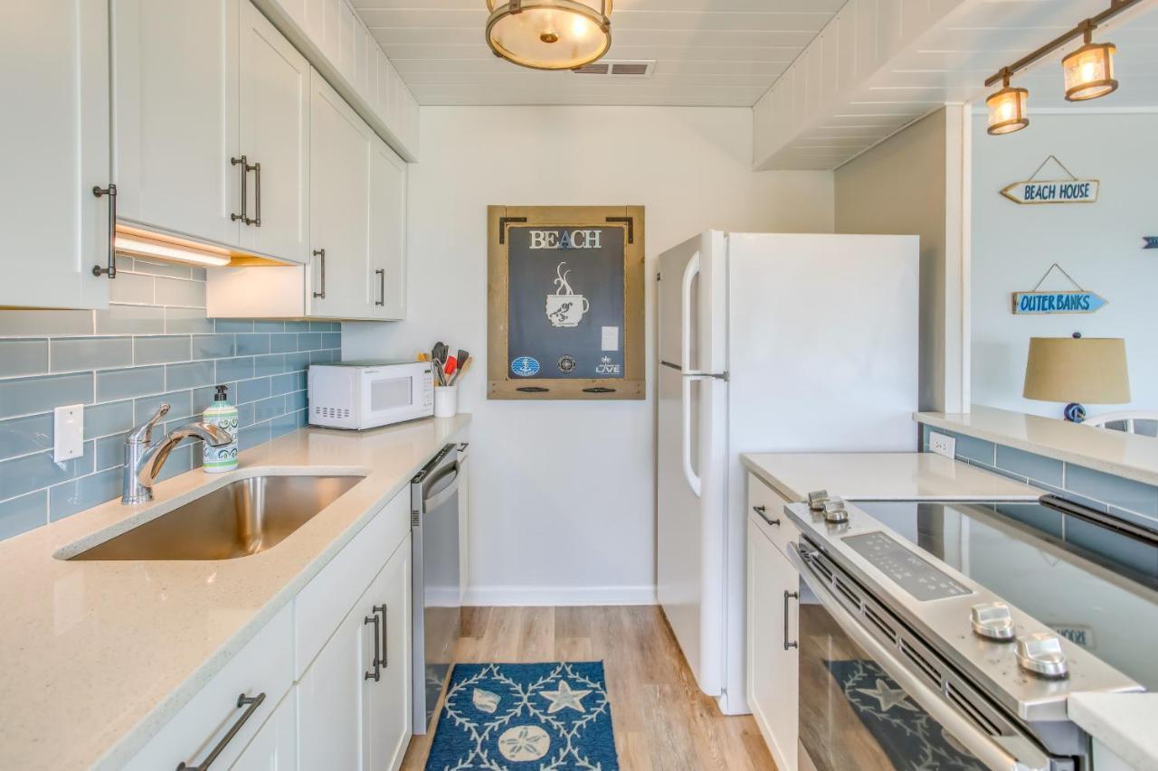 Carolina Beach Condo With Community Pool Exterior photo